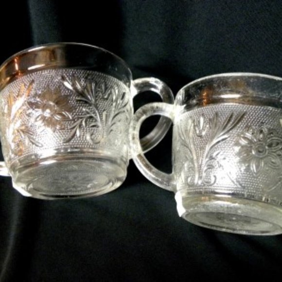 Vintage Set of Anchor Hocking Glass Cream and Sugar Bowl - Picture 3 of 4